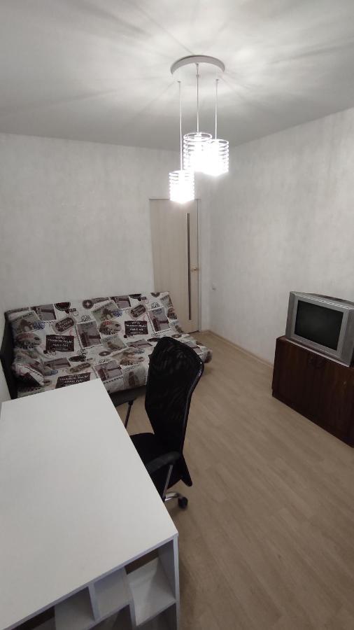 Two room apartment Odessa Exterior foto